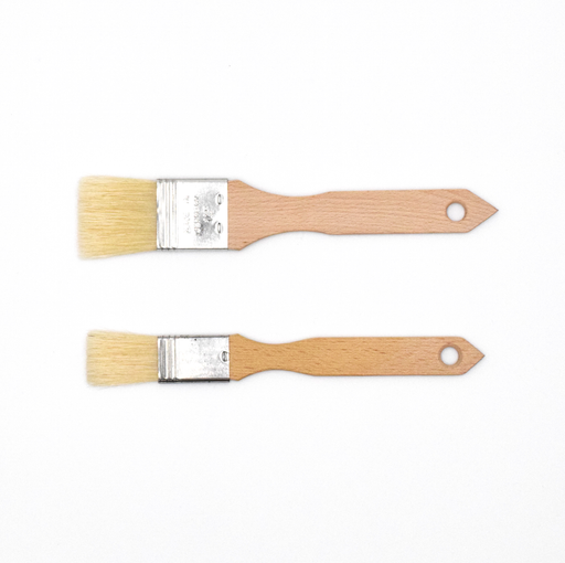 Earth & Nest | Pastry Brushes - 1.5 with untreated beechwood handle and natural bristles, ideal for glazing and basting in kitchen tasks.