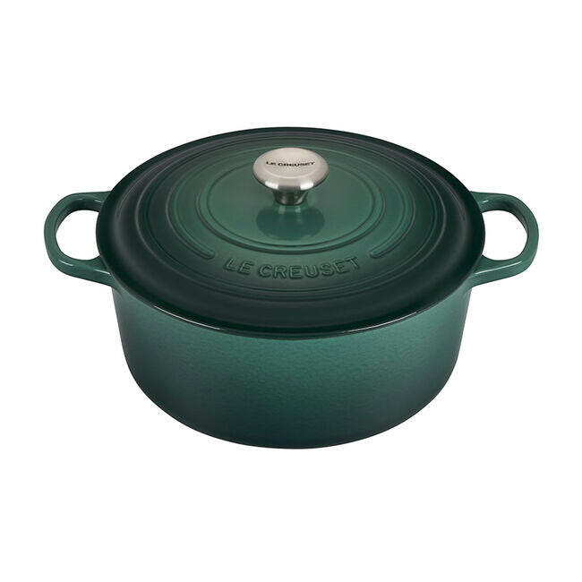 Le Creuset | Round Dutch Ovens.