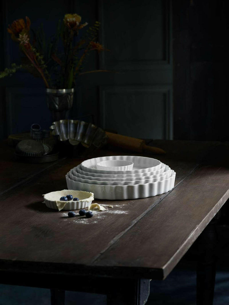 Pillivuyt | Round Tart Dishes - Large, featuring thin walls for even baking, ideal for creating perfectly baked desserts and beautifully browned crusts.