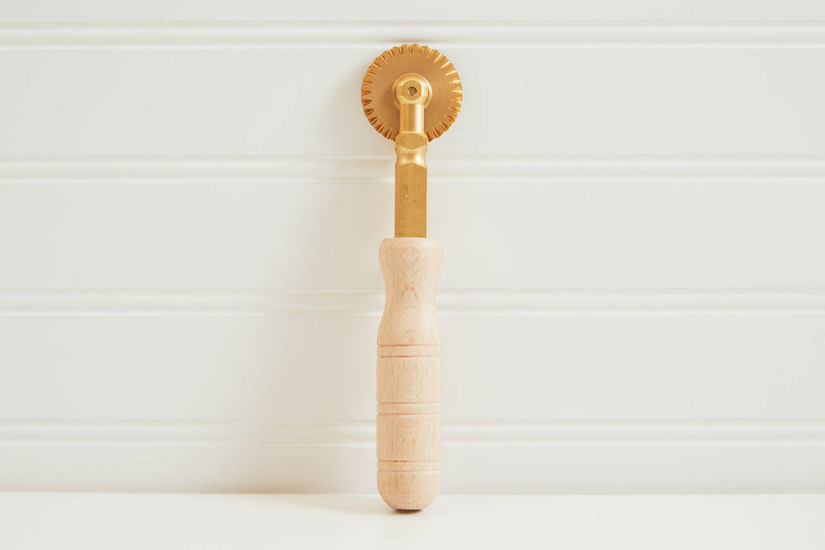 Brass Fluted Double Pasta & Pastry Wheel - q.b. cucina