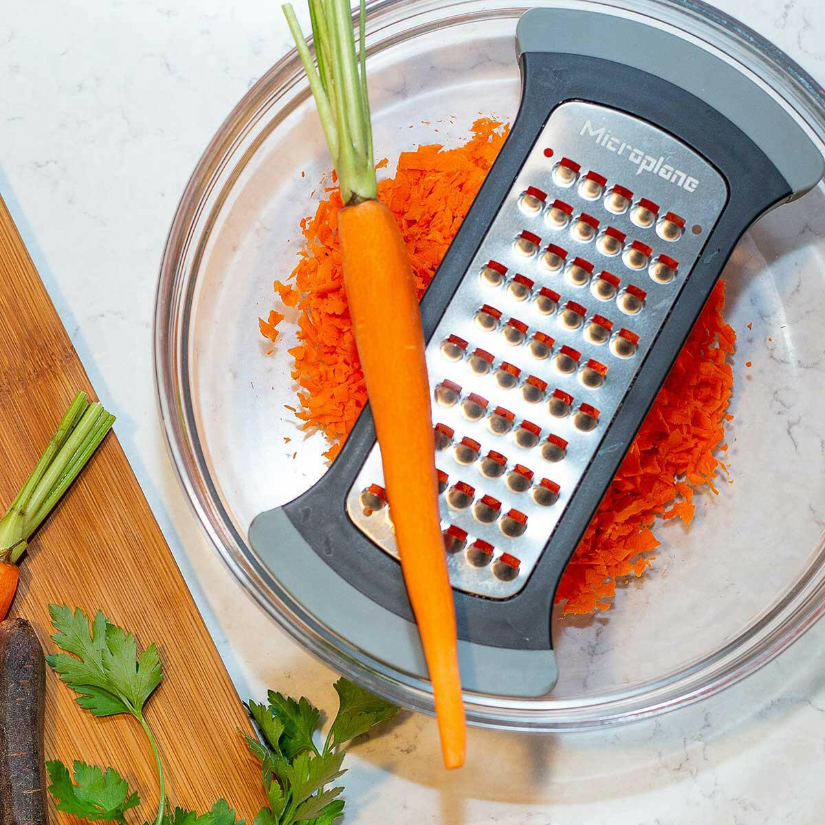 https://athenscooks.com/cdn/shop/products/bowl-grater-LS1_1200x1200.jpg?v=1656856344