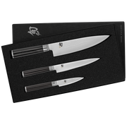 Shun | Classic 3 Pc Starter Set - Ebony: Three essential knives in a presentation box, featuring chef's, utility, and paring blades with ergonomic handles and durable VG-MAX construction.