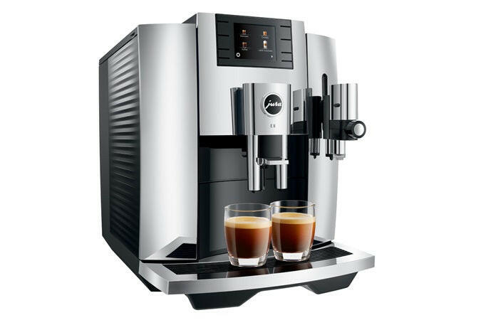 JURA E8 Fully Automatic Espresso + Coffee Machine in Piano Black, showcasing its sleek design and advanced features for coffee enthusiasts.