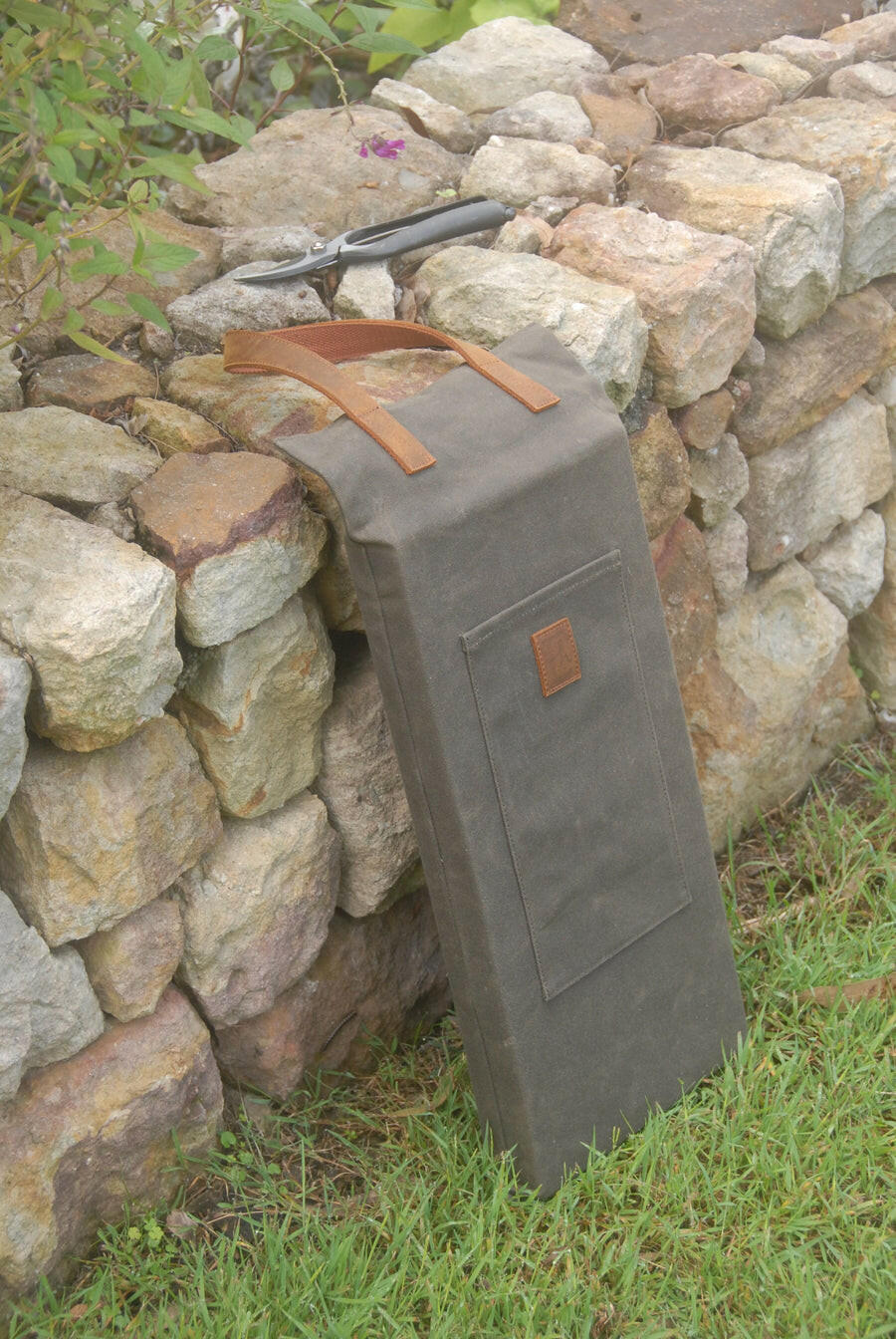 Earth & Nest Gardening Kneeler - Thumbnail 2