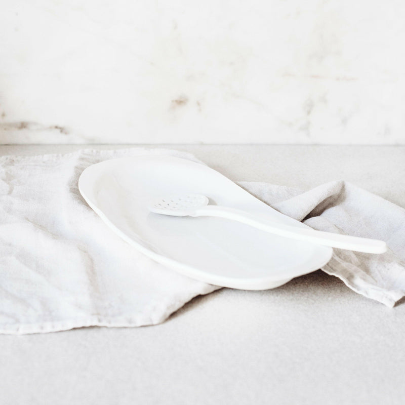 Looks Like White | Organic Dinnerware Collection.